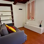 Home 28 Appartamento Nel Cuore Di Modena Centro